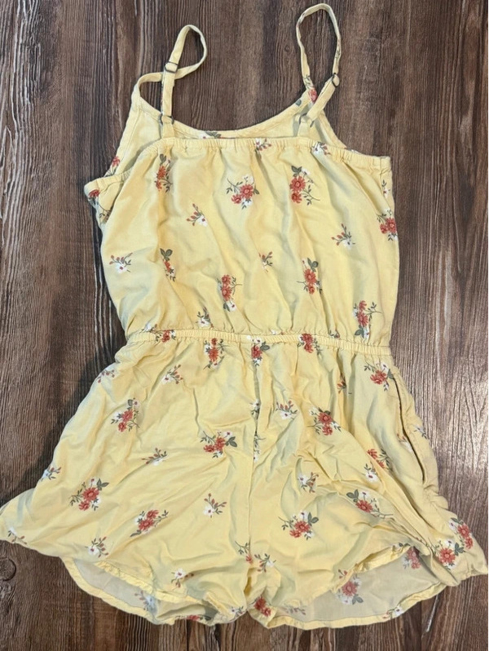Abercrombie and Fitch little girls yellow floral spring romper - Picture 3 of 3